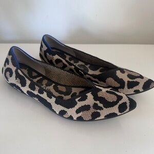 Rothy’s leopard print pointy flats